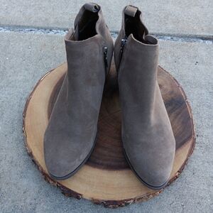 Blondo Waterproof Women's 9.5 Ankle Boots